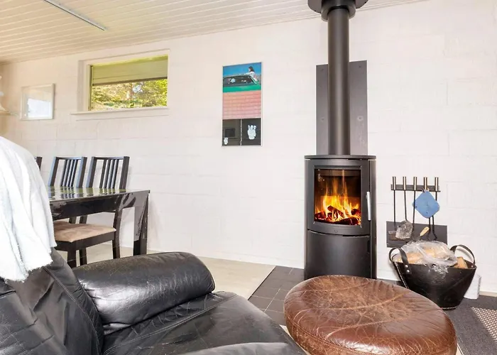 5 Person Holiday Home In Fur